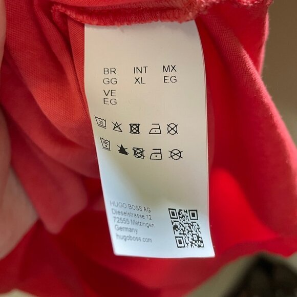 HUGO Boss Red T-Shirt - Men XL - Picture 4 of 9